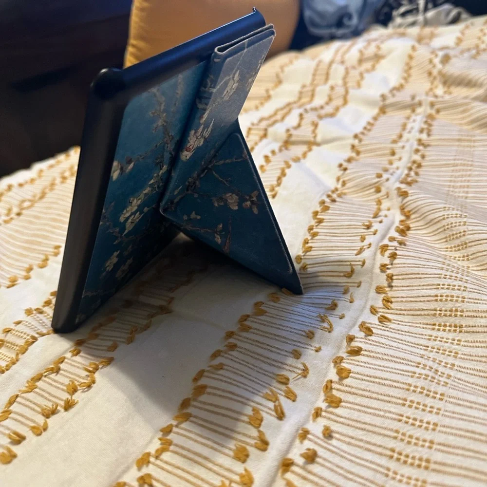 Floral Blue kindle paperwhite 11th gen Case